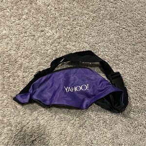 Yahoo Fanny pack purple